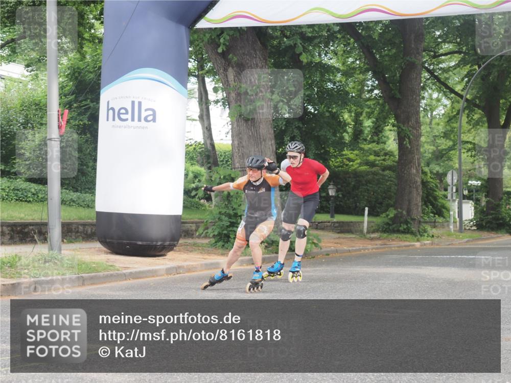 29.06.2025 - hella hamburg halbmarathon KatJ http://msf.ph/oto/8161818 29.06.2025 09:11:46 Zwischen KM18-KM19  meine-sportfotos.de