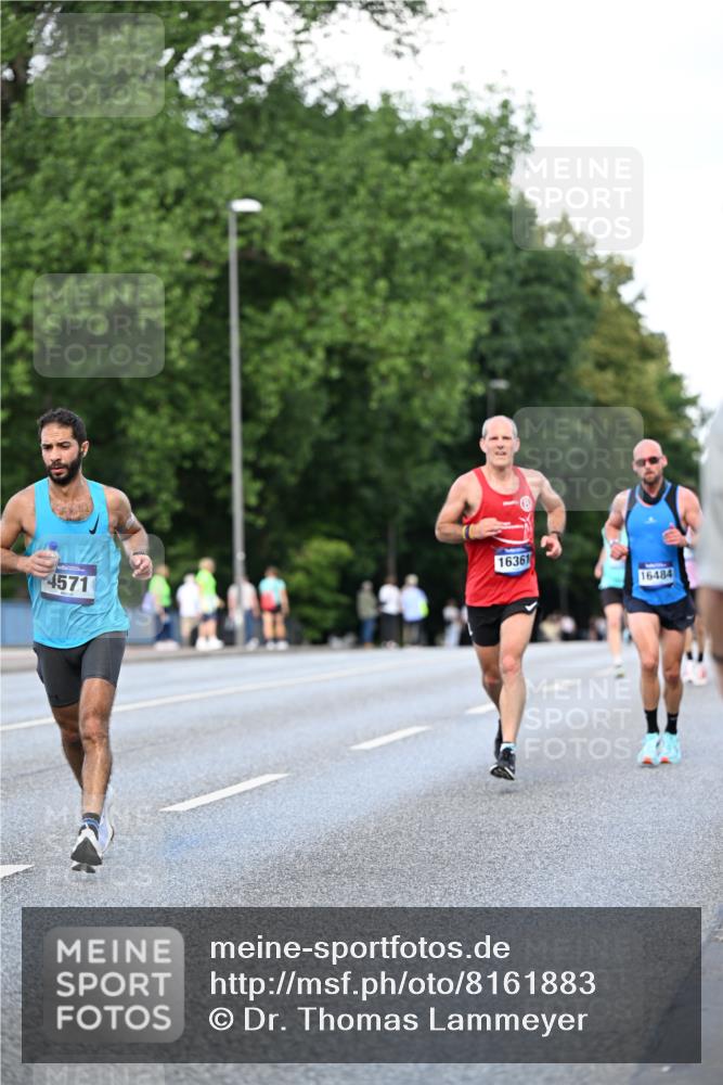29.06.2025 - hella hamburg halbmarathon Dr. Thomas Lammeyer http://msf.ph/oto/8161883 29.06.2025 09:44:43 Kennedybrücke 2892, 4128, 4571, 6559, 7862, 9442, 10234, 10780, 11194 meine-sportfotos.de