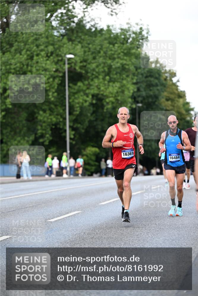 29.06.2025 - hella hamburg halbmarathon Dr. Thomas Lammeyer http://msf.ph/oto/8161992 29.06.2025 09:44:43 Kennedybrücke 2892, 4128, 4571, 6559, 7862, 9442, 10234, 10780, 11194 meine-sportfotos.de