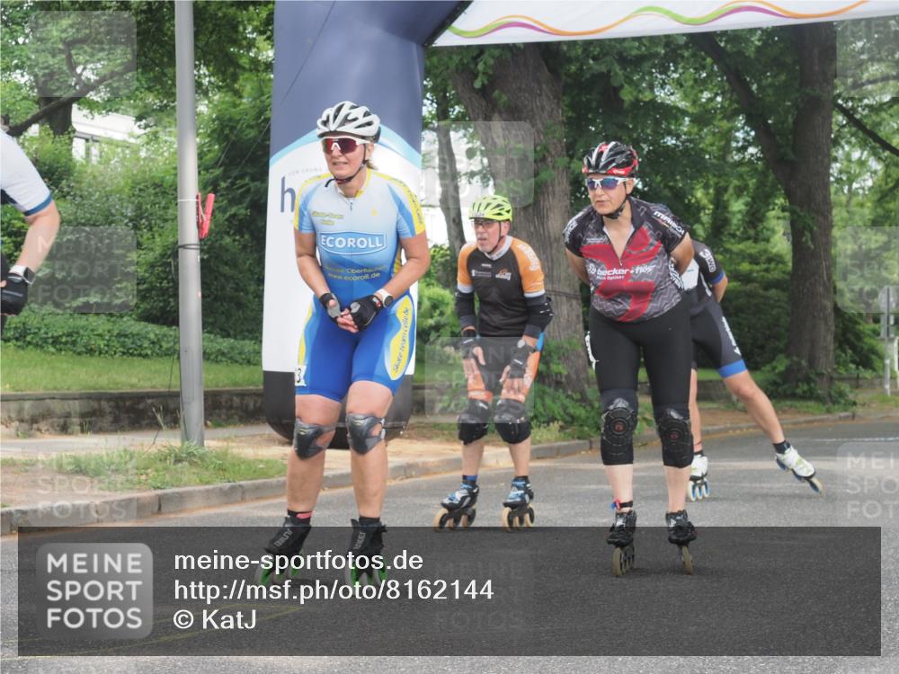 29.06.2025 - hella hamburg halbmarathon KatJ http://msf.ph/oto/8162144 29.06.2025 09:11:50 Zwischen KM18-KM19  meine-sportfotos.de