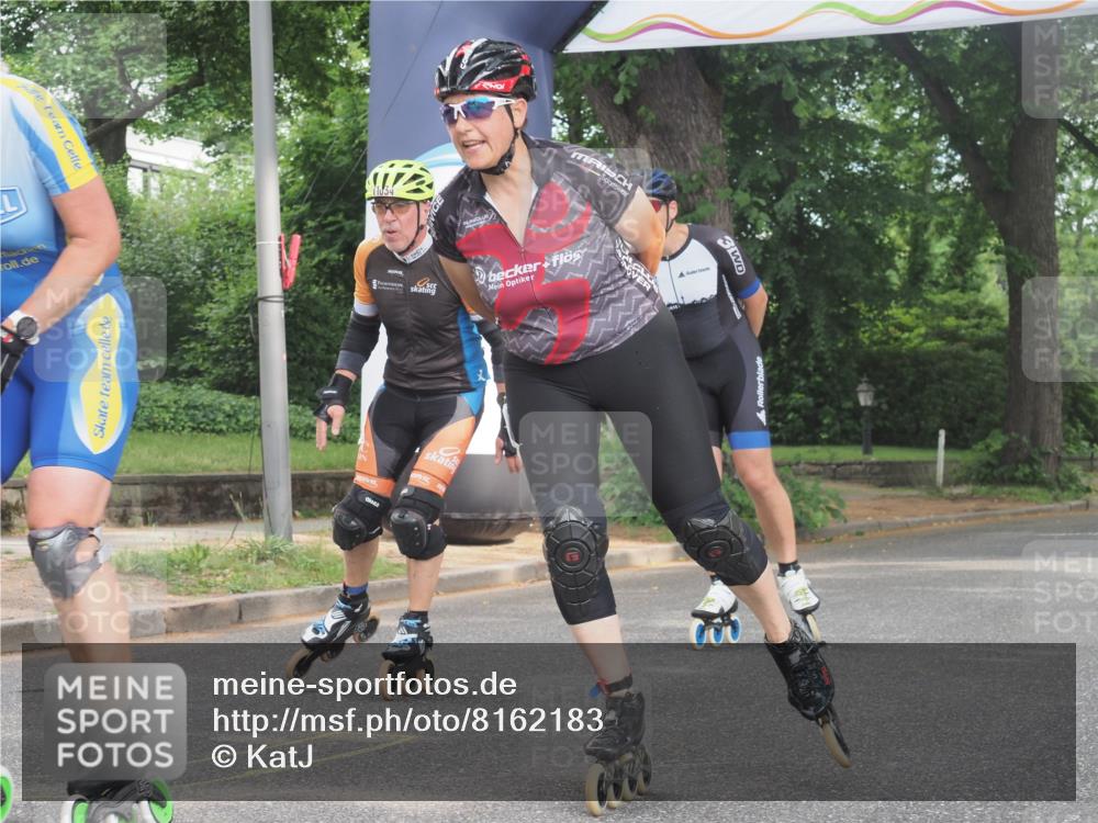 29.06.2025 - hella hamburg halbmarathon KatJ http://msf.ph/oto/8162183 29.06.2025 09:11:51 Zwischen KM18-KM19  meine-sportfotos.de