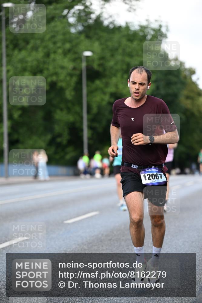 29.06.2025 - hella hamburg halbmarathon Dr. Thomas Lammeyer http://msf.ph/oto/8162279 29.06.2025 09:44:46 Kennedybrücke 2892, 4128, 4571, 6559, 7862, 10234, 10780, 11194 meine-sportfotos.de