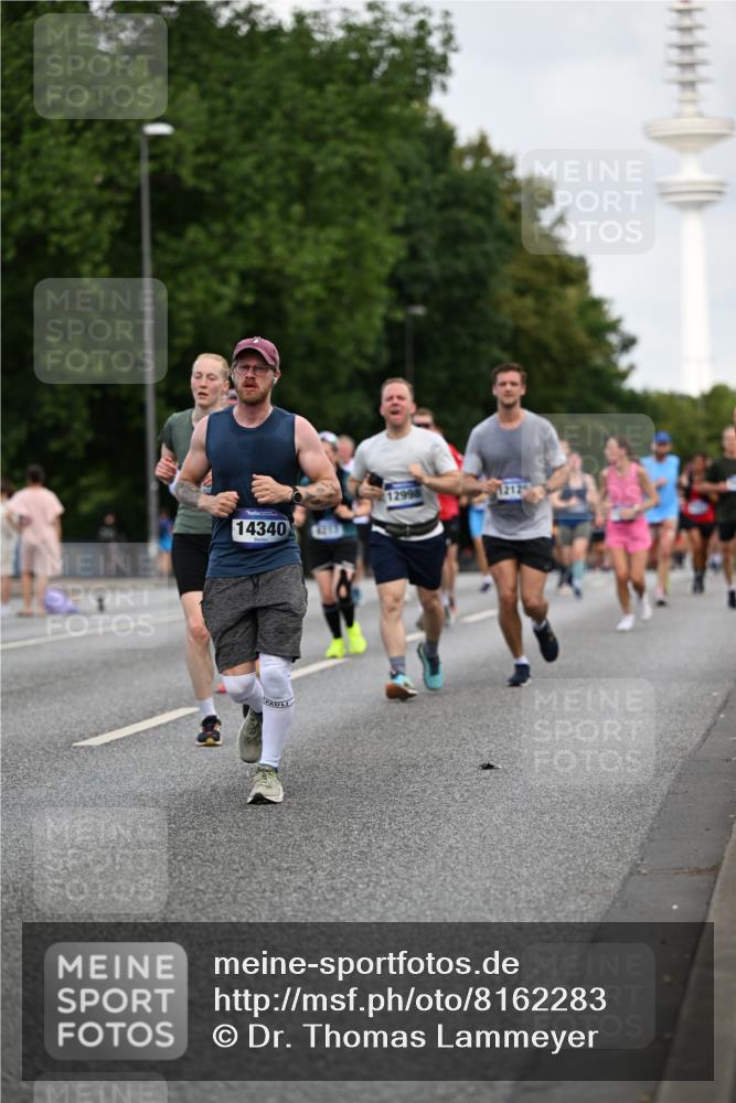29.06.2025 - hella hamburg halbmarathon Dr. Thomas Lammeyer http://msf.ph/oto/8162283 29.06.2025 10:08:43 Kennedybrücke 1316, 1377, 1674, 2011, 2463, 2698, 3413, 3994, 4146, 4904, 5354, 5365, 5976, 6311, 6709, 8089, 8217, 9280, 10213, 10756, 10962 meine-sportfotos.de