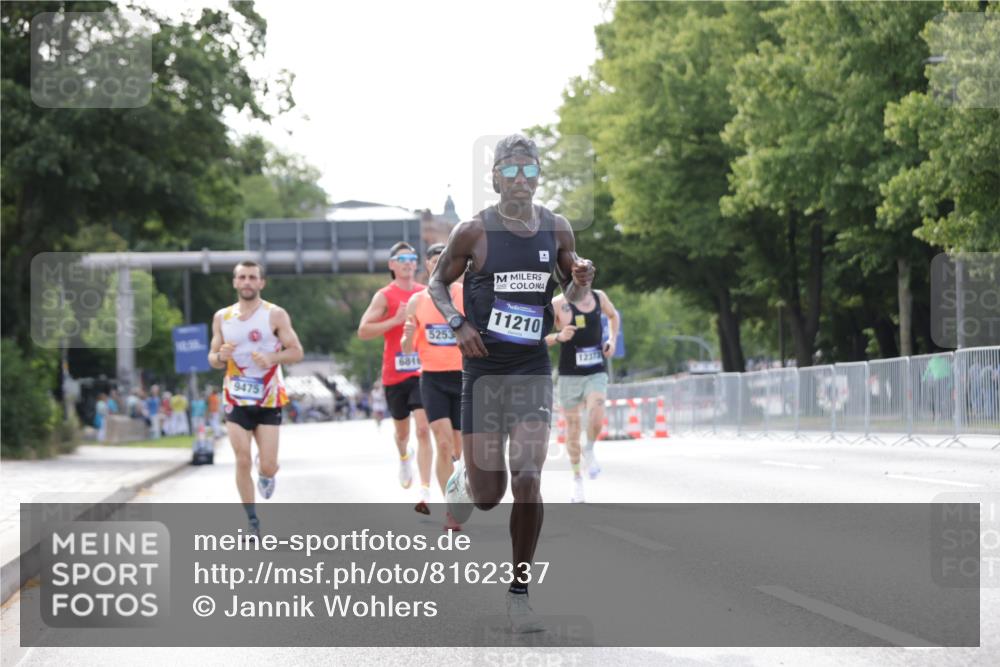 29.06.2025 - hella hamburg halbmarathon Jannik Wohlers http://msf.ph/oto/8162337 29.06.2025 09:40:09 Lombardsbrücke 34, 54, 5253, 6530, 6816, 9151, 9447, 9475, 11210, 12373, 12678, 14302, 16068, 16245, 16988, 18930 meine-sportfotos.de