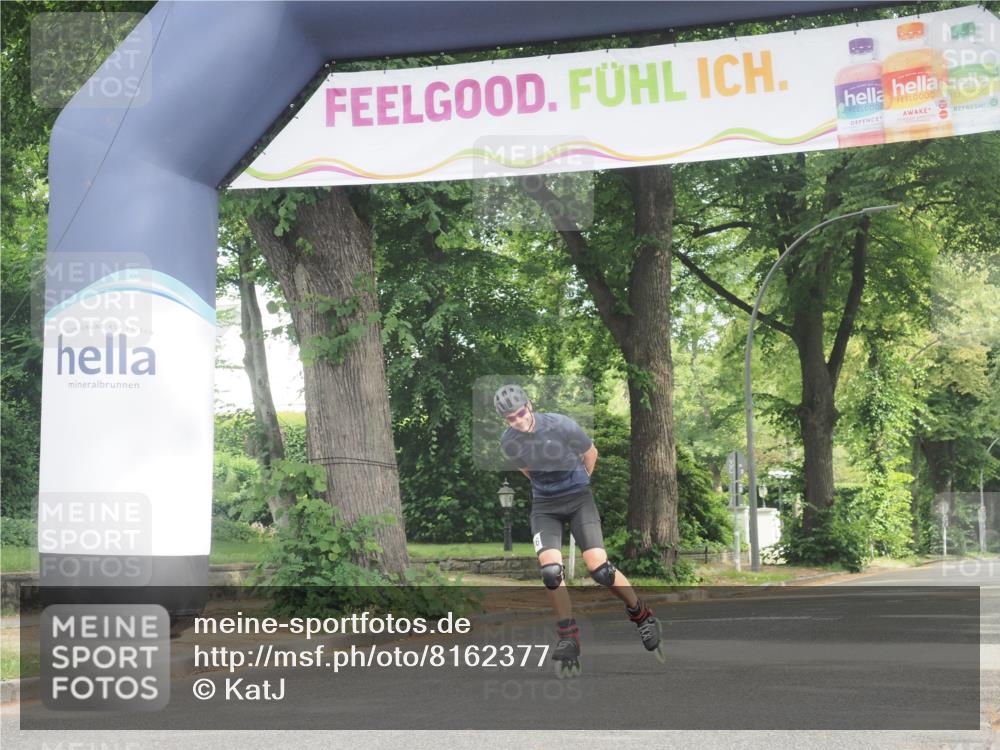 29.06.2025 - hella hamburg halbmarathon KatJ http://msf.ph/oto/8162377 29.06.2025 09:12:41 Zwischen KM18-KM19  meine-sportfotos.de
