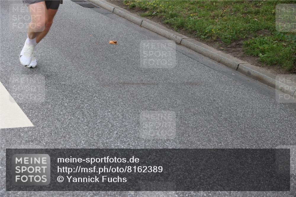 29.06.2025 - hella hamburg halbmarathon Yannick Fuchs http://msf.ph/oto/8162389 29.06.2025 10:39:10 20KM 1413, 1424, 1520, 1697, 2890, 2970, 3098, 3917, 4270, 4691, 4915, 5047, 7710, 8928, 9030, 9302, 10313, 11809, 12528, 13975, 14351, 14464, 14686, 14687, 14703, 15334, 16058, 16803, 17120, 17381, 17382, 17406, 18539, 18631 meine-sportfotos.de