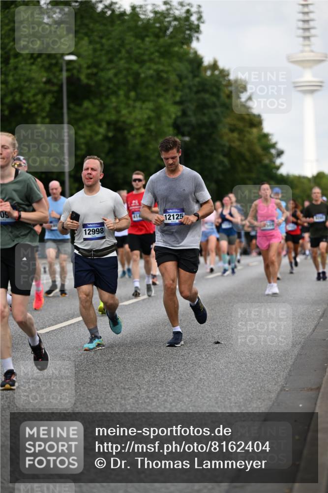 29.06.2025 - hella hamburg halbmarathon Dr. Thomas Lammeyer http://msf.ph/oto/8162404 29.06.2025 10:08:45 Kennedybrücke 1316, 1377, 1674, 2011, 2463, 2698, 3413, 3994, 4146, 4904, 5354, 5365, 5976, 6311, 6709, 8089, 8217, 9280, 10100, 10213, 10709, 10962 meine-sportfotos.de
