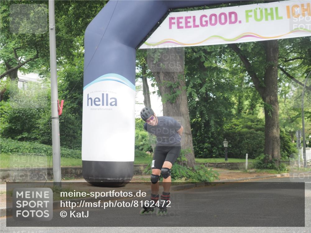 29.06.2025 - hella hamburg halbmarathon KatJ http://msf.ph/oto/8162472 29.06.2025 09:12:42 Zwischen KM18-KM19  meine-sportfotos.de