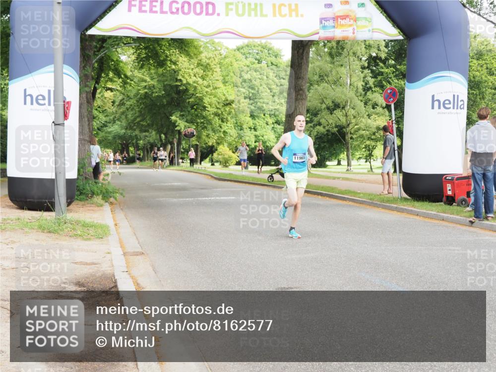 29.06.2025 - hella hamburg halbmarathon MichiJ http://msf.ph/oto/8162577 29.06.2025 10:12:24 Zwischen KM18-KM19 9442, 11965, 16068, 17856 meine-sportfotos.de