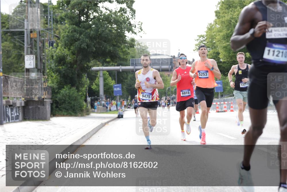 29.06.2025 - hella hamburg halbmarathon Jannik Wohlers http://msf.ph/oto/8162602 29.06.2025 09:40:10 Lombardsbrücke 34, 54, 5253, 6530, 6816, 9151, 9447, 9475, 11210, 12373, 12678, 14302, 16068, 16245, 16988, 18930 meine-sportfotos.de