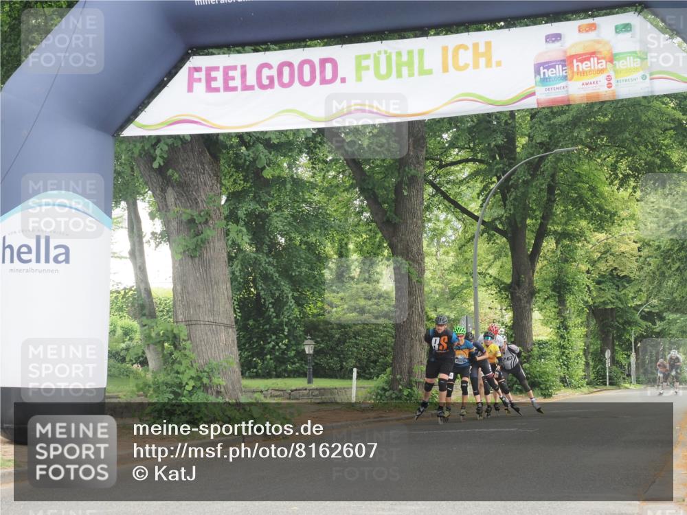 29.06.2025 - hella hamburg halbmarathon KatJ http://msf.ph/oto/8162607 29.06.2025 09:13:23 Zwischen KM18-KM19  meine-sportfotos.de