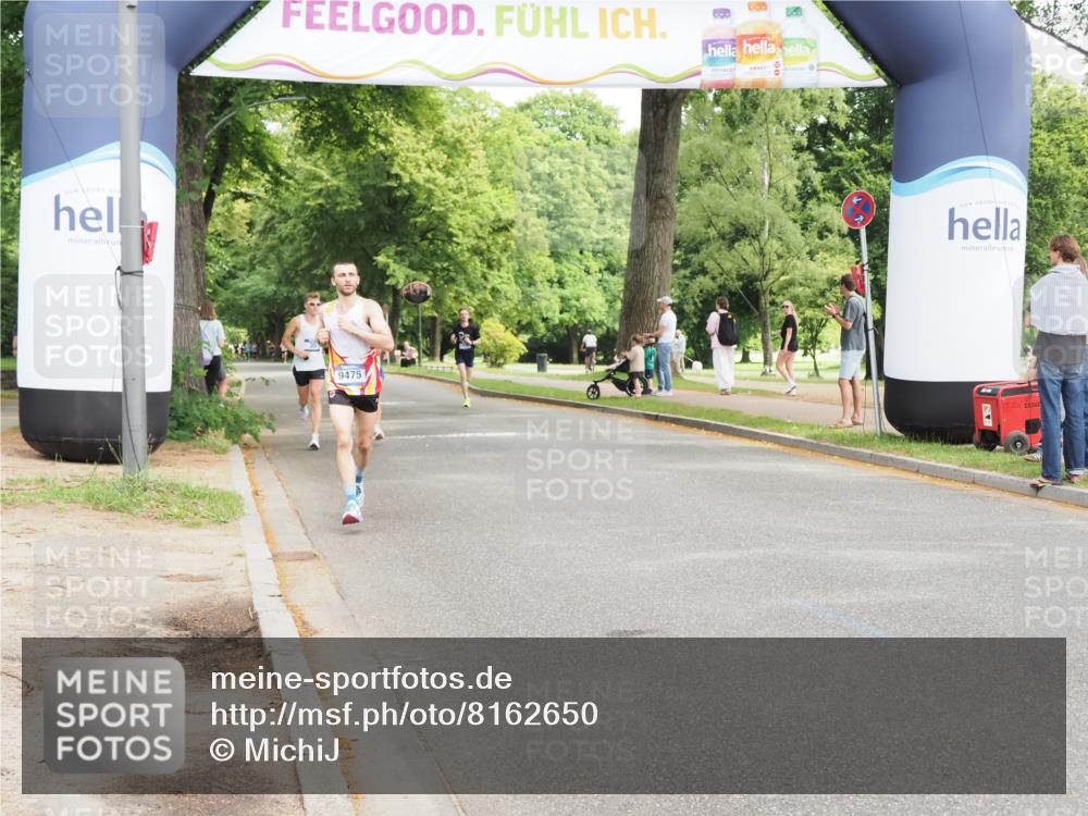 29.06.2025 - hella hamburg halbmarathon MichiJ http://msf.ph/oto/8162650 29.06.2025 10:12:36 Zwischen KM18-KM19 16548, 17886 meine-sportfotos.de