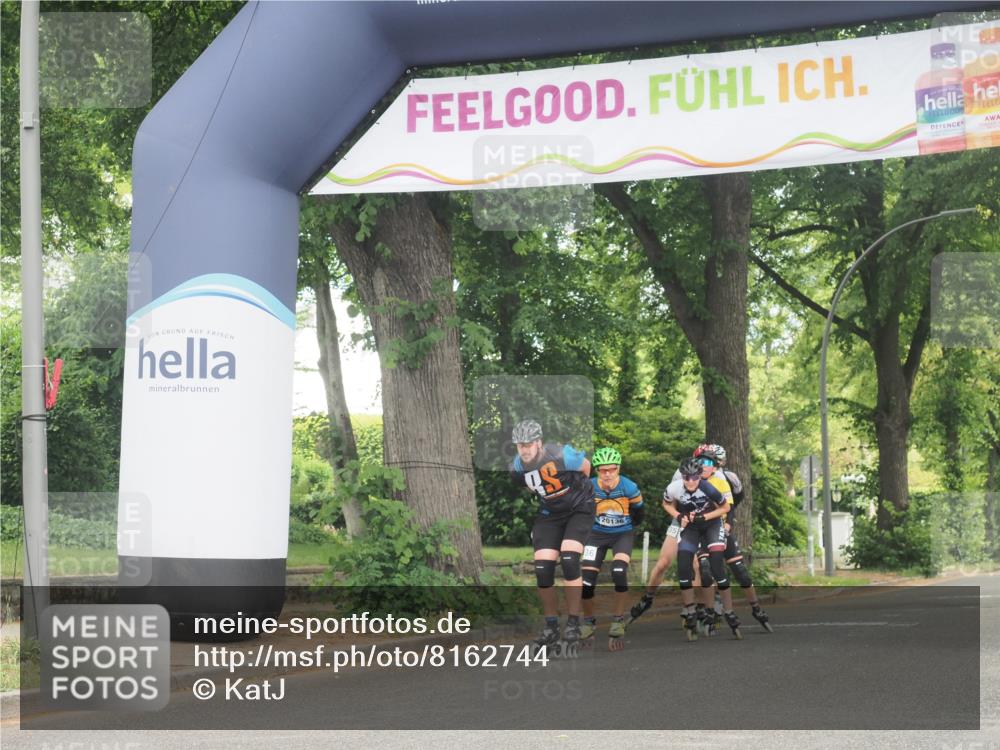 29.06.2025 - hella hamburg halbmarathon KatJ http://msf.ph/oto/8162744 29.06.2025 09:13:24 Zwischen KM18-KM19  meine-sportfotos.de