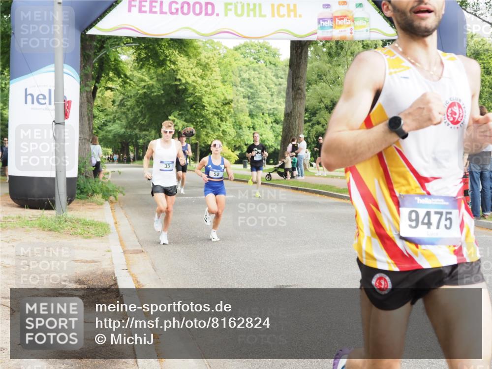 29.06.2025 - hella hamburg halbmarathon MichiJ http://msf.ph/oto/8162824 29.06.2025 10:12:39 Zwischen KM18-KM19 52, 9475, 16548, 17886 meine-sportfotos.de