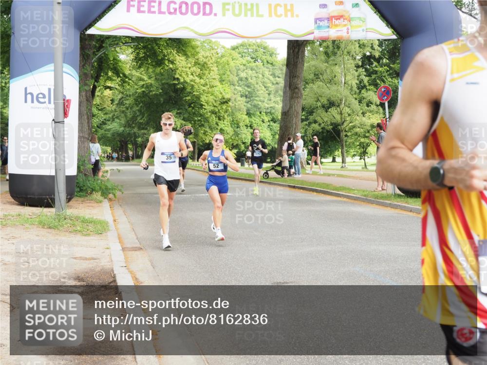 29.06.2025 - hella hamburg halbmarathon MichiJ http://msf.ph/oto/8162836 29.06.2025 10:12:39 Zwischen KM18-KM19 52, 9475, 16548, 17886 meine-sportfotos.de