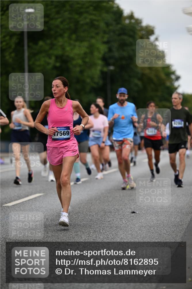 29.06.2025 - hella hamburg halbmarathon Dr. Thomas Lammeyer http://msf.ph/oto/8162895 29.06.2025 10:08:49 Kennedybrücke 1126, 1316, 1559, 2011, 2463, 2698, 2852, 3413, 3994, 4146, 4293, 4538, 4904, 5354, 5365, 6311, 8089, 8217, 9280, 10100, 10213, 10709, 10834, 10962 meine-sportfotos.de