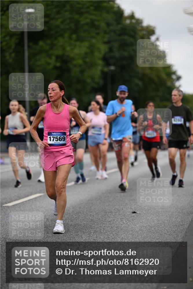 29.06.2025 - hella hamburg halbmarathon Dr. Thomas Lammeyer http://msf.ph/oto/8162920 29.06.2025 10:08:49 Kennedybrücke 1126, 1316, 1559, 2011, 2463, 2698, 2852, 3413, 3994, 4146, 4293, 4538, 4904, 5354, 5365, 6311, 8089, 8217, 9280, 10100, 10213, 10709, 10834, 10962 meine-sportfotos.de