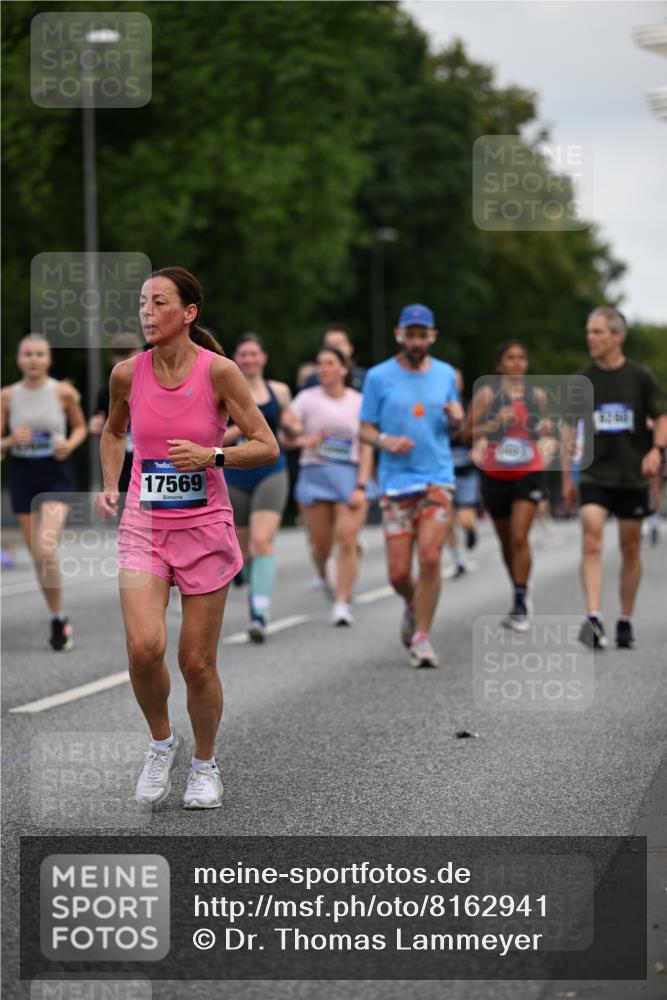 29.06.2025 - hella hamburg halbmarathon Dr. Thomas Lammeyer http://msf.ph/oto/8162941 29.06.2025 10:08:50 Kennedybrücke 1126, 1316, 1559, 2011, 2424, 2463, 2698, 2852, 3413, 3994, 4146, 4293, 4538, 4904, 5365, 6311, 8089, 8217, 9280, 10100, 10213, 10709, 10834, 10962 meine-sportfotos.de