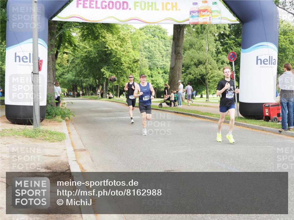 29.06.2025 - hella hamburg halbmarathon MichiJ http://msf.ph/oto/8162988 29.06.2025 10:12:41 Zwischen KM18-KM19 35, 52, 9475, 13751, 16548, 17886 meine-sportfotos.de