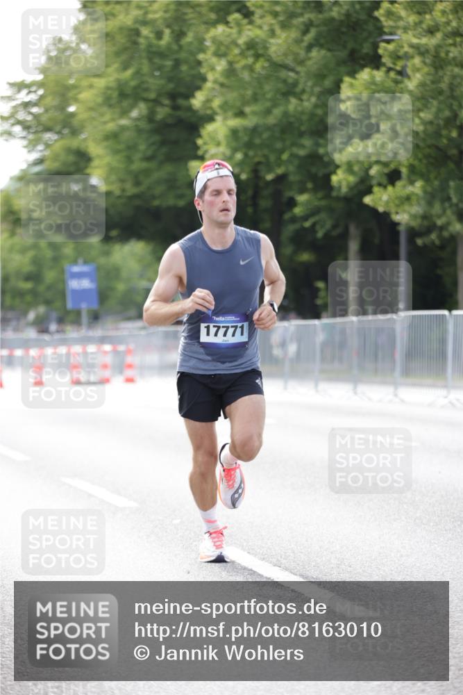 29.06.2025 - hella hamburg halbmarathon Jannik Wohlers http://msf.ph/oto/8163010 29.06.2025 09:40:20 Lombardsbrücke 5253, 6816, 9151, 9475, 11210, 11829, 12373, 17771, 18930 meine-sportfotos.de