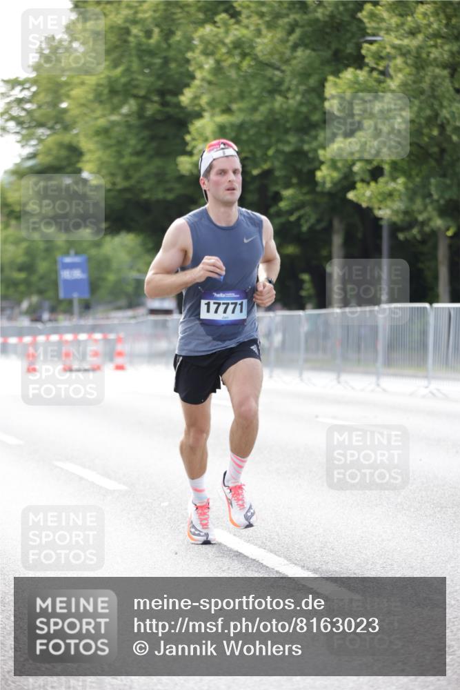 29.06.2025 - hella hamburg halbmarathon Jannik Wohlers http://msf.ph/oto/8163023 29.06.2025 09:40:20 Lombardsbrücke 5253, 6816, 9151, 9475, 11210, 11829, 12373, 17771, 18930 meine-sportfotos.de