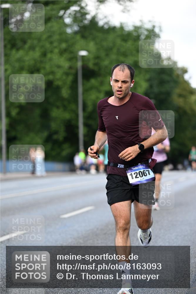 29.06.2025 - hella hamburg halbmarathon Dr. Thomas Lammeyer http://msf.ph/oto/8163093 29.06.2025 09:44:47 Kennedybrücke 2892, 4128, 4571, 6559, 7862, 10234, 10780, 11194 meine-sportfotos.de