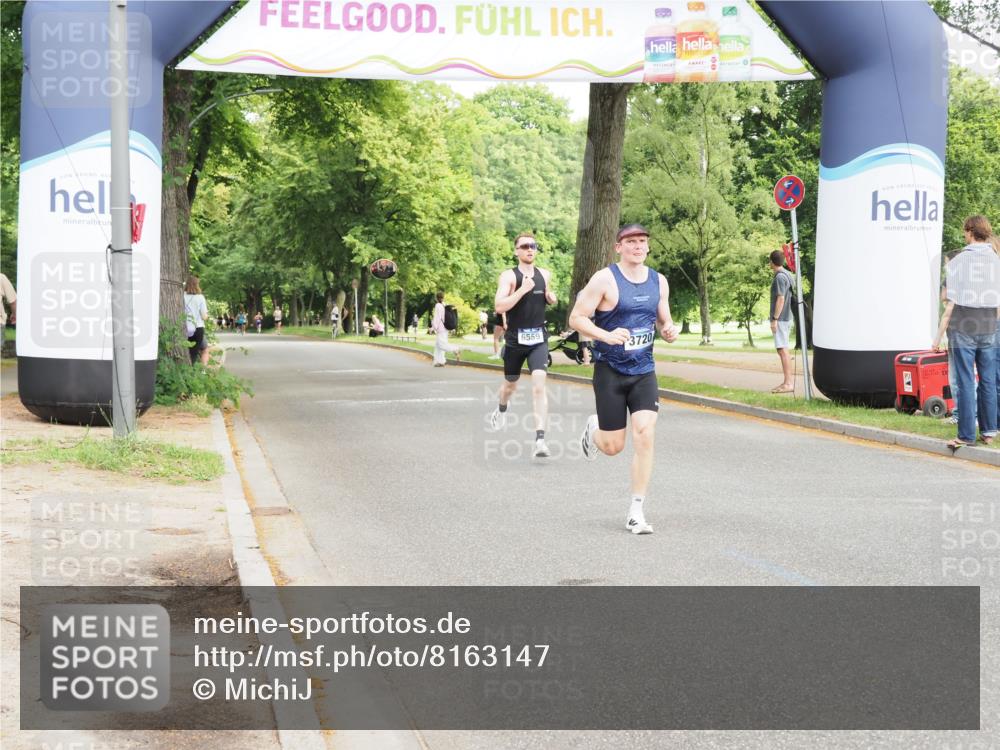 29.06.2025 - hella hamburg halbmarathon MichiJ http://msf.ph/oto/8163147 29.06.2025 10:12:42 Zwischen KM18-KM19 35, 52, 6559, 9475, 13751, 16548, 17886 meine-sportfotos.de