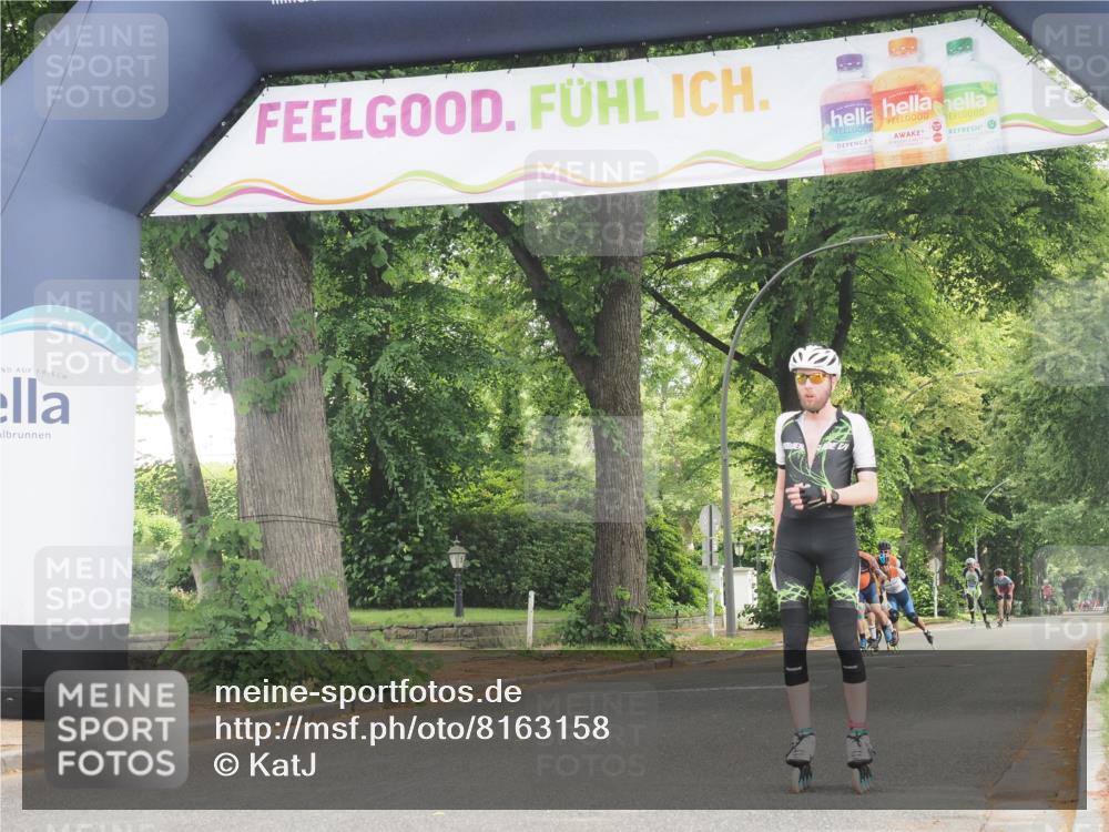 29.06.2025 - hella hamburg halbmarathon KatJ http://msf.ph/oto/8163158 29.06.2025 09:13:29 Zwischen KM18-KM19  meine-sportfotos.de