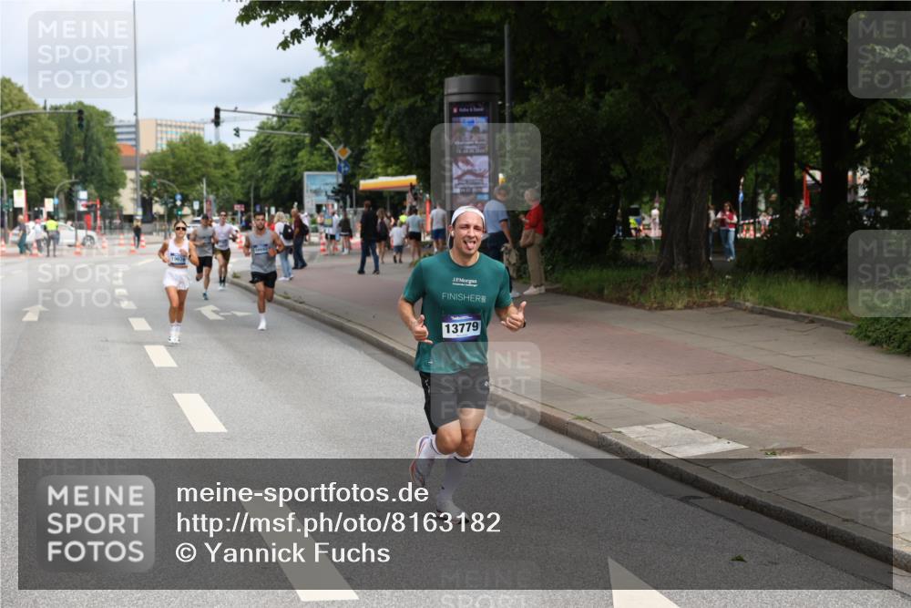 29.06.2025 - hella hamburg halbmarathon Yannick Fuchs http://msf.ph/oto/8163182 29.06.2025 10:21:41 20KM 7380, 9565, 12641, 13779, 13780, 14728, 17040, 18692, 19076 meine-sportfotos.de