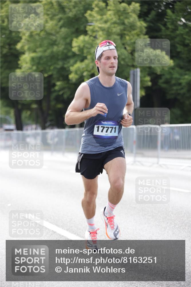 29.06.2025 - hella hamburg halbmarathon Jannik Wohlers http://msf.ph/oto/8163251 29.06.2025 09:40:21 Lombardsbrücke 5253, 6816, 9151, 9475, 11210, 11829, 12373, 17771, 18930 meine-sportfotos.de