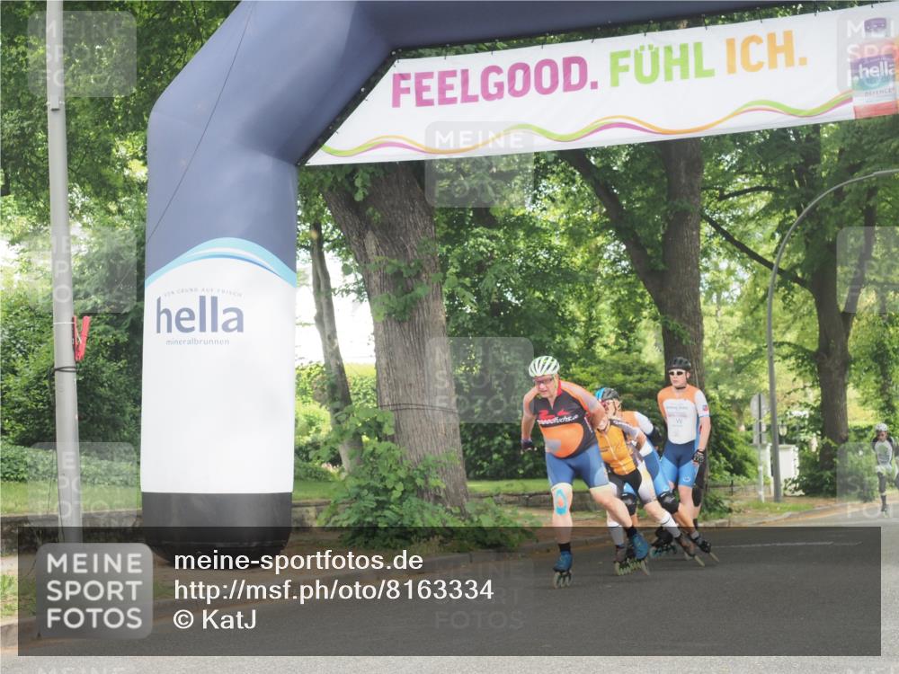 29.06.2025 - hella hamburg halbmarathon KatJ http://msf.ph/oto/8163334 29.06.2025 09:13:32 Zwischen KM18-KM19  meine-sportfotos.de
