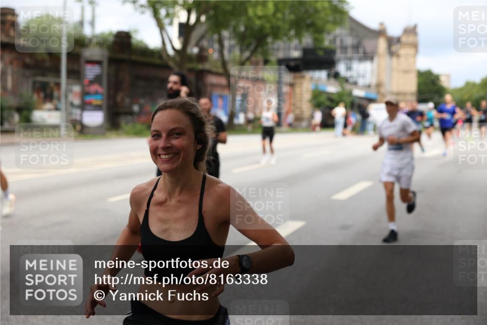 29.06.2025 - hella hamburg halbmarathon Yannick Fuchs http://msf.ph/oto/8163338 29.06.2025 10:39:43 20KM 2098, 2188, 2367, 2470, 3785, 4997, 5623, 5648, 5706, 6054, 6375, 6819, 6831, 7087, 7167, 7325, 7709, 7843, 8871, 9105, 9710, 9720, 10064, 10741, 11291, 11688, 11821, 12154, 12161, 12643, 12783, 13919, 14374, 15365, 15636, 15651, 15666, 15760, 16617, 16685, 16689, 16725, 16834, 17544, 17960, 18055, 18185, 18407, 18638, 18689, 18862, 19116 meine-sportfotos.de
