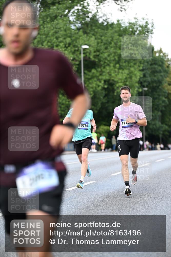29.06.2025 - hella hamburg halbmarathon Dr. Thomas Lammeyer http://msf.ph/oto/8163496 29.06.2025 09:44:47 Kennedybrücke 2892, 4128, 4571, 6559, 7862, 10234, 10780, 11194 meine-sportfotos.de