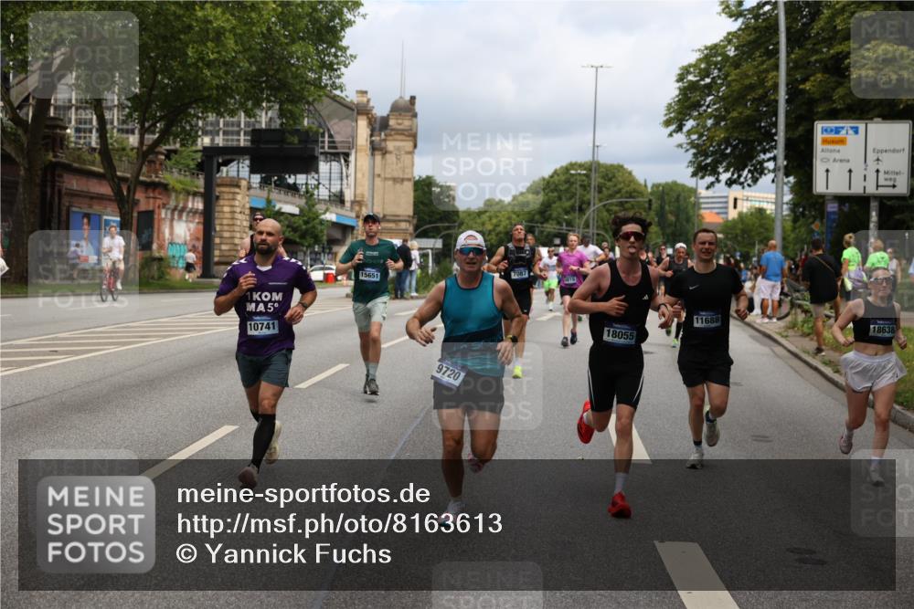 29.06.2025 - hella hamburg halbmarathon Yannick Fuchs http://msf.ph/oto/8163613 29.06.2025 10:39:49 20KM 2188, 2270, 2367, 2470, 2707, 3186, 4277, 5623, 5648, 5706, 6054, 6375, 6819, 6831, 7056, 7087, 7709, 8374, 9105, 9710, 9720, 10064, 10741, 11291, 11688, 11821, 12643, 12783, 13919, 14374, 14385, 14764, 15365, 15636, 15651, 16513, 16617, 16725, 17544, 17960, 18055, 18185, 18346, 18407, 18638, 18862, 18878, 19116 meine-sportfotos.de