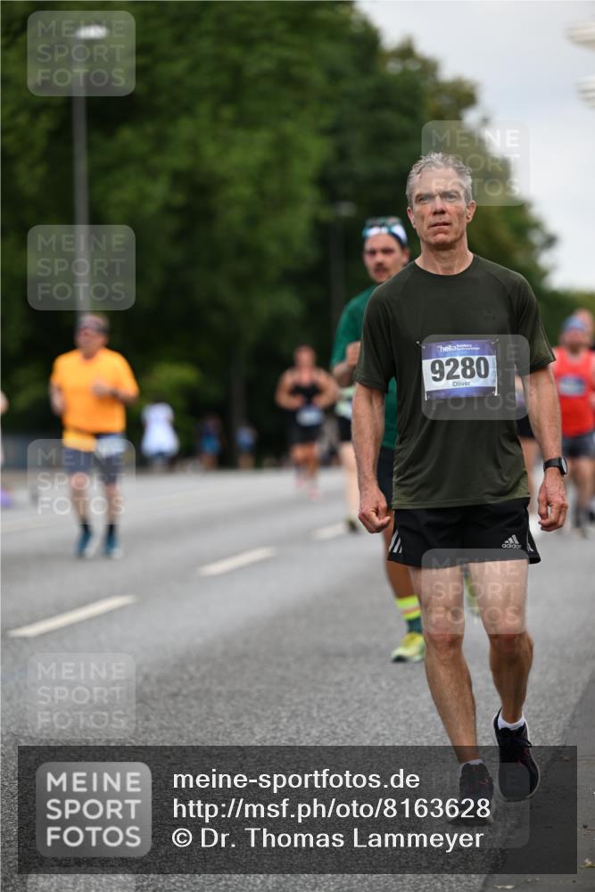 29.06.2025 - hella hamburg halbmarathon Dr. Thomas Lammeyer http://msf.ph/oto/8163628 29.06.2025 10:08:57 Kennedybrücke 1126, 1316, 1347, 1559, 2011, 2424, 2463, 2540, 2698, 2852, 3994, 4146, 4293, 4538, 6311, 6907, 6908, 7017, 8089, 8217, 9280, 10100, 10709, 10834, 11088 meine-sportfotos.de