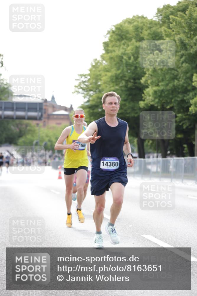 29.06.2025 - hella hamburg halbmarathon Jannik Wohlers http://msf.ph/oto/8163651 29.06.2025 09:40:28 Lombardsbrücke 5253, 6816, 11829, 12373, 14360, 14766, 15526, 17771 meine-sportfotos.de