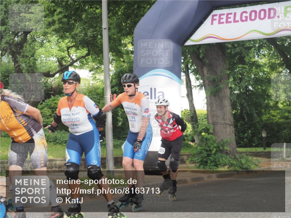 29.06.2025 - hella hamburg halbmarathon KatJ http://msf.ph/oto/8163713 29.06.2025 09:13:34 Zwischen KM18-KM19  meine-sportfotos.de