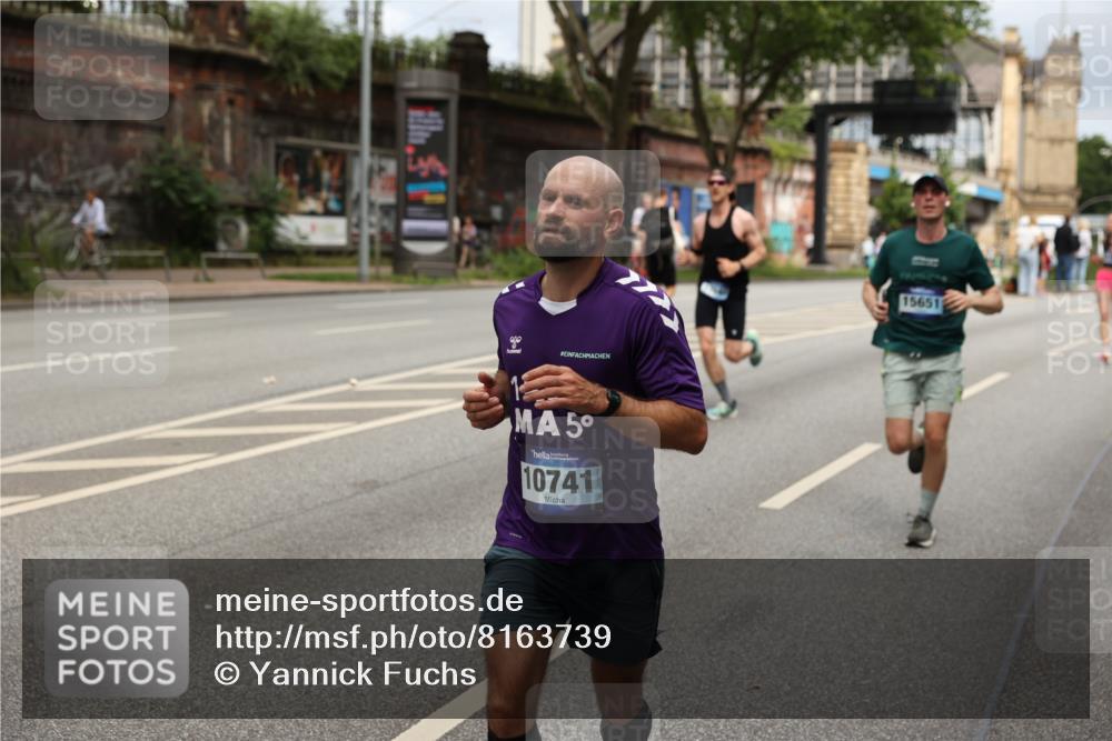 29.06.2025 - hella hamburg halbmarathon Yannick Fuchs http://msf.ph/oto/8163739 29.06.2025 10:39:50 20KM 2188, 2270, 2367, 2470, 2707, 3186, 4277, 5623, 5648, 5706, 6054, 6375, 6819, 6831, 7056, 7087, 7709, 8374, 9105, 9710, 9720, 10064, 10741, 11291, 11688, 11821, 12643, 12783, 13919, 14374, 14385, 14764, 15365, 15563, 15636, 15651, 16513, 16617, 16725, 17544, 17960, 18055, 18185, 18346, 18407, 18638, 18862, 18878, 19116 meine-sportfotos.de