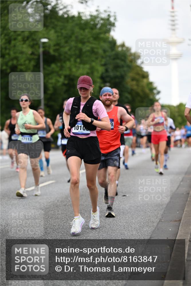 29.06.2025 - hella hamburg halbmarathon Dr. Thomas Lammeyer http://msf.ph/oto/8163847 29.06.2025 10:09:02 Kennedybrücke 1126, 1316, 1347, 1559, 2424, 2463, 2540, 2698, 2852, 3994, 4146, 4293, 4394, 4538, 6311, 6907, 6908, 7017, 8089, 8217, 9280, 10100, 10709, 10834, 11088 meine-sportfotos.de