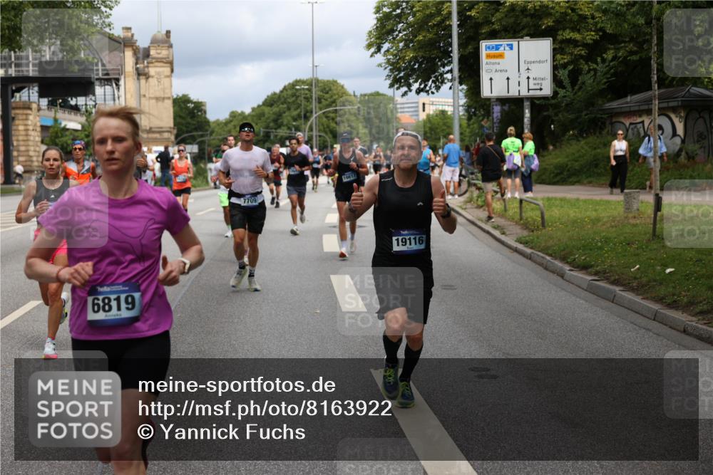 29.06.2025 - hella hamburg halbmarathon Yannick Fuchs http://msf.ph/oto/8163922 29.06.2025 10:39:54 20KM 2188, 2270, 2367, 2470, 2590, 2707, 3056, 3186, 4277, 4854, 5623, 5648, 5706, 6054, 6071, 6819, 6831, 7056, 7087, 7385, 7709, 8374, 9105, 9585, 9710, 11291, 11495, 11821, 12643, 12783, 13919, 14374, 14385, 14764, 15365, 15563, 15636, 15651, 16513, 16617, 16725, 17499, 17544, 17674, 17960, 18081, 18185, 18346, 18407, 18637, 18638, 18862, 18878, 19116 meine-sportfotos.de