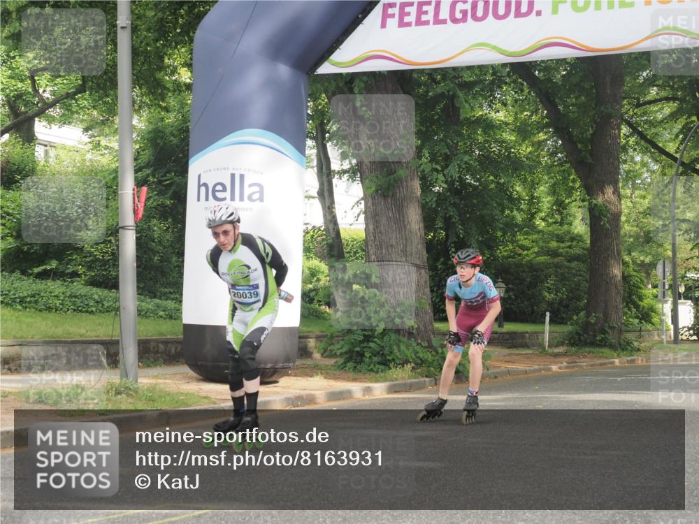 29.06.2025 - hella hamburg halbmarathon KatJ http://msf.ph/oto/8163931 29.06.2025 09:13:36 Zwischen KM18-KM19  meine-sportfotos.de