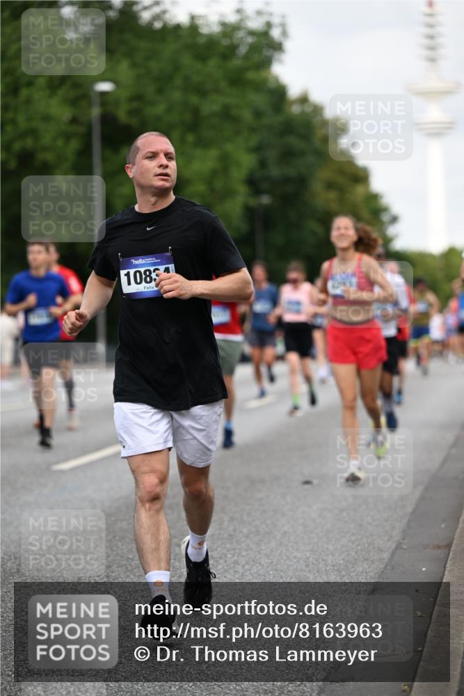29.06.2025 - hella hamburg halbmarathon Dr. Thomas Lammeyer http://msf.ph/oto/8163963 29.06.2025 10:09:05 Kennedybrücke 1126, 1316, 1347, 1559, 2424, 2463, 2540, 2698, 2852, 3071, 3994, 4293, 4394, 4538, 6907, 6908, 7017, 8089, 9280, 10100, 10709, 10834, 11088 meine-sportfotos.de
