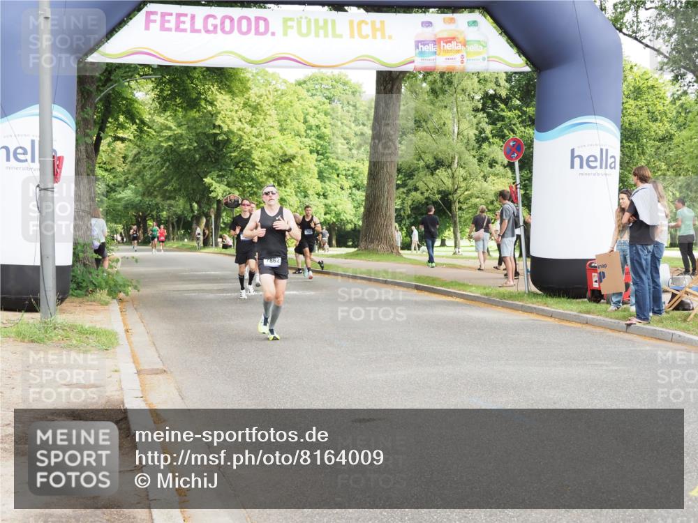 29.06.2025 - hella hamburg halbmarathon MichiJ http://msf.ph/oto/8164009 29.06.2025 10:13:19 Zwischen KM18-KM19 7834, 7862, 9151, 18897, 18930 meine-sportfotos.de