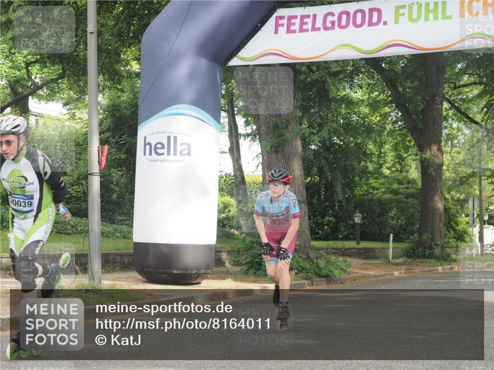 29.06.2025 - hella hamburg halbmarathon KatJ http://msf.ph/oto/8164011 29.06.2025 09:13:36 Zwischen KM18-KM19  meine-sportfotos.de