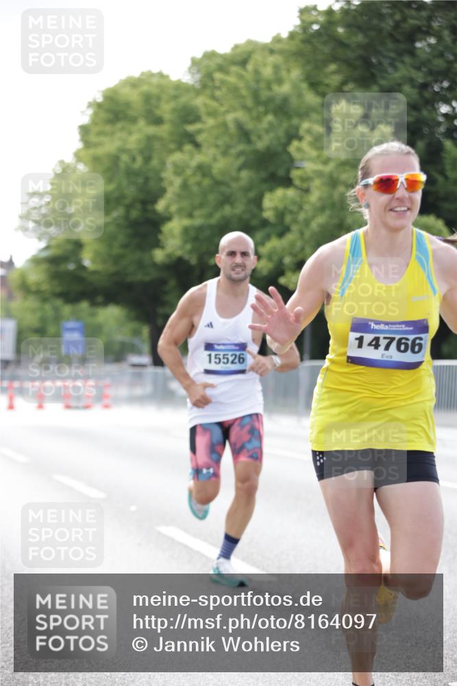 29.06.2025 - hella hamburg halbmarathon Jannik Wohlers http://msf.ph/oto/8164097 29.06.2025 09:40:30 Lombardsbrücke 11829, 14360, 14766, 15526, 17771 meine-sportfotos.de