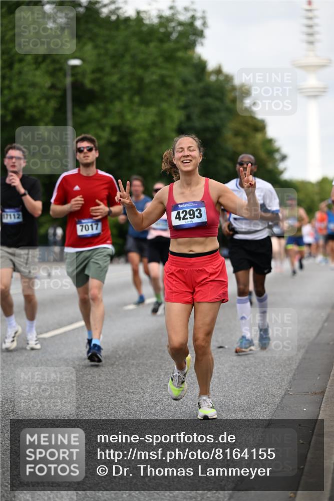 29.06.2025 - hella hamburg halbmarathon Dr. Thomas Lammeyer http://msf.ph/oto/8164155 29.06.2025 10:09:07 Kennedybrücke 1126, 1213, 1347, 1559, 2424, 2463, 2540, 2698, 2852, 3071, 3994, 4293, 4394, 4538, 6907, 6908, 7017, 7826, 9280, 10100, 10709, 10834, 11088 meine-sportfotos.de