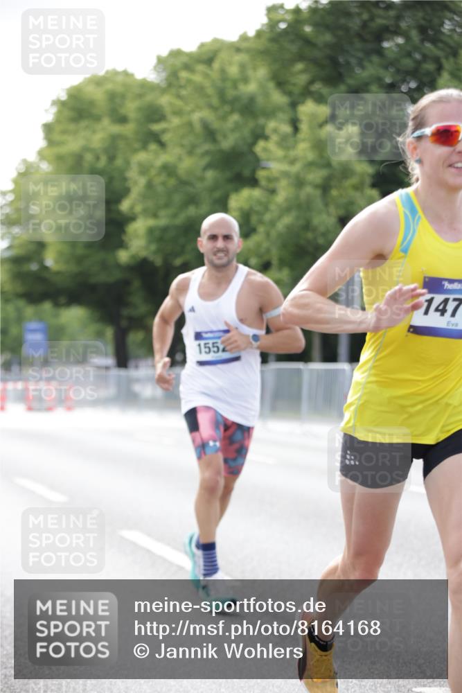 29.06.2025 - hella hamburg halbmarathon Jannik Wohlers http://msf.ph/oto/8164168 29.06.2025 09:40:30 Lombardsbrücke 11829, 14360, 14766, 15526, 17771 meine-sportfotos.de