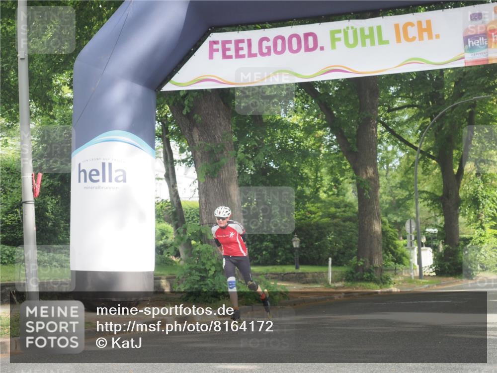 29.06.2025 - hella hamburg halbmarathon KatJ http://msf.ph/oto/8164172 29.06.2025 09:13:43 Zwischen KM18-KM19  meine-sportfotos.de