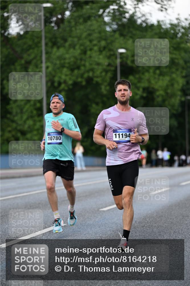 29.06.2025 - hella hamburg halbmarathon Dr. Thomas Lammeyer http://msf.ph/oto/8164218 29.06.2025 09:44:49 Kennedybrücke 2892, 4128, 4571, 6559, 7862, 10234, 10780, 11194 meine-sportfotos.de