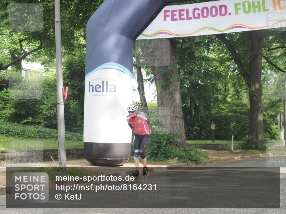 29.06.2025 - hella hamburg halbmarathon KatJ http://msf.ph/oto/8164231 29.06.2025 09:13:44 Zwischen KM18-KM19  meine-sportfotos.de